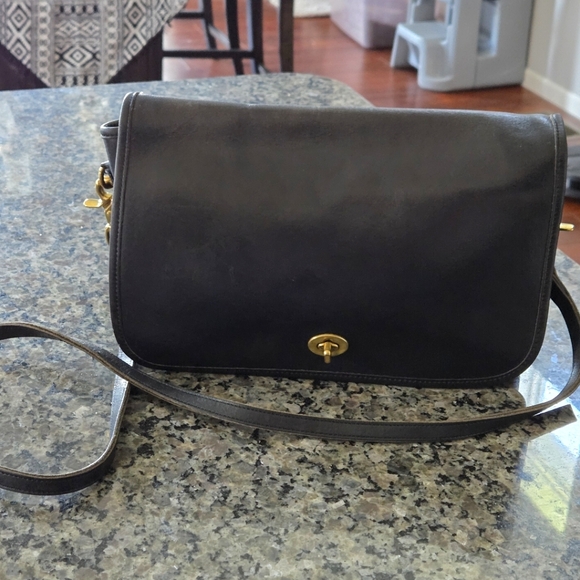Vintage Coach Convertible Clutch Crossbody Purse - Picture 1 of 6